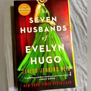 The Seven Husbands of Evelyn Hugo Book
